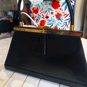 Vintage handbag black and gold beauty clutch short strap